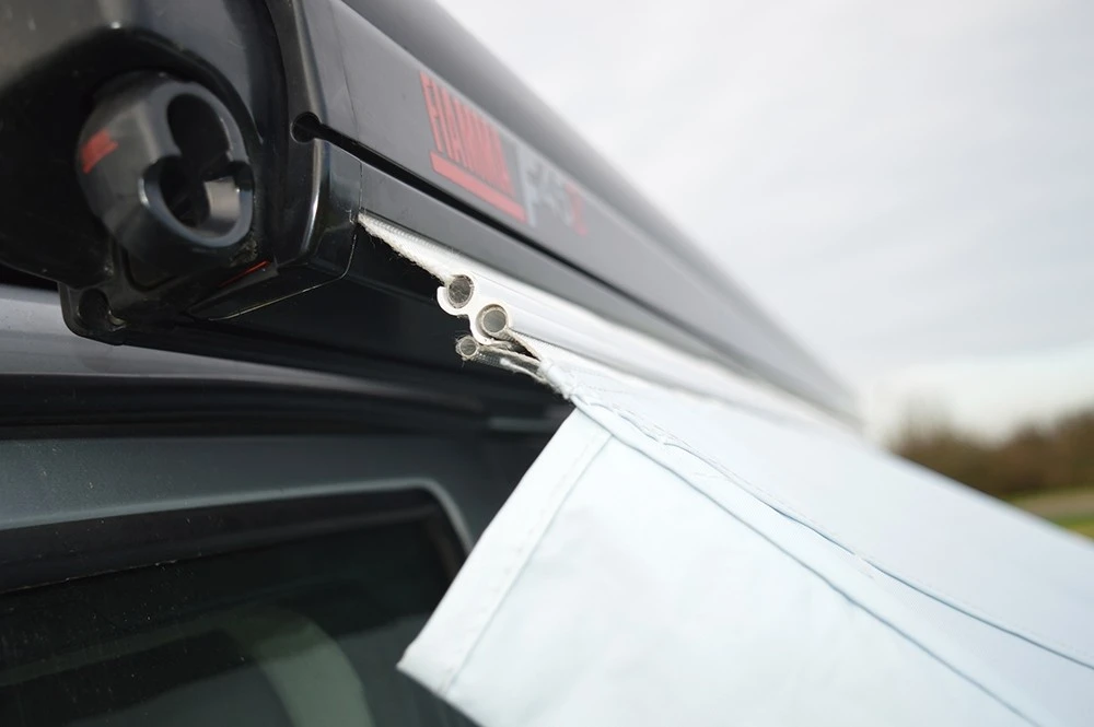 Maypole Universal Sun Canopy 2.5m X 2.5m Sun Canopy MP9513 GREY 3 Maypole Universal Sun Canopy 2.5m X 2.5m Sun Canopy MP9513 GREY - Image 3