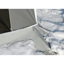 Isabella Winter Porch 2023 -CampGear Universe isabellawintermudflap compressor