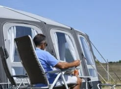 Kampa Dometic Ace AIR ALL-SEASON 400 XXL MH1009 9120000087 2020 -CampGear Universe kampamotoraceairall season400frontshot compressor 2